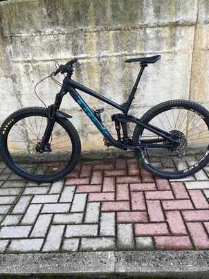 Trek - Slash 8, 2019