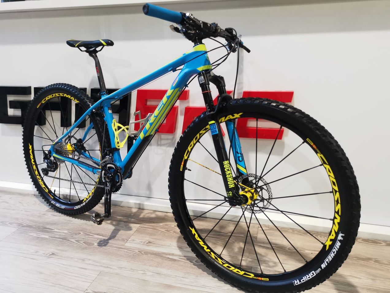 Trek superfly 9.8 2017 new arrivals