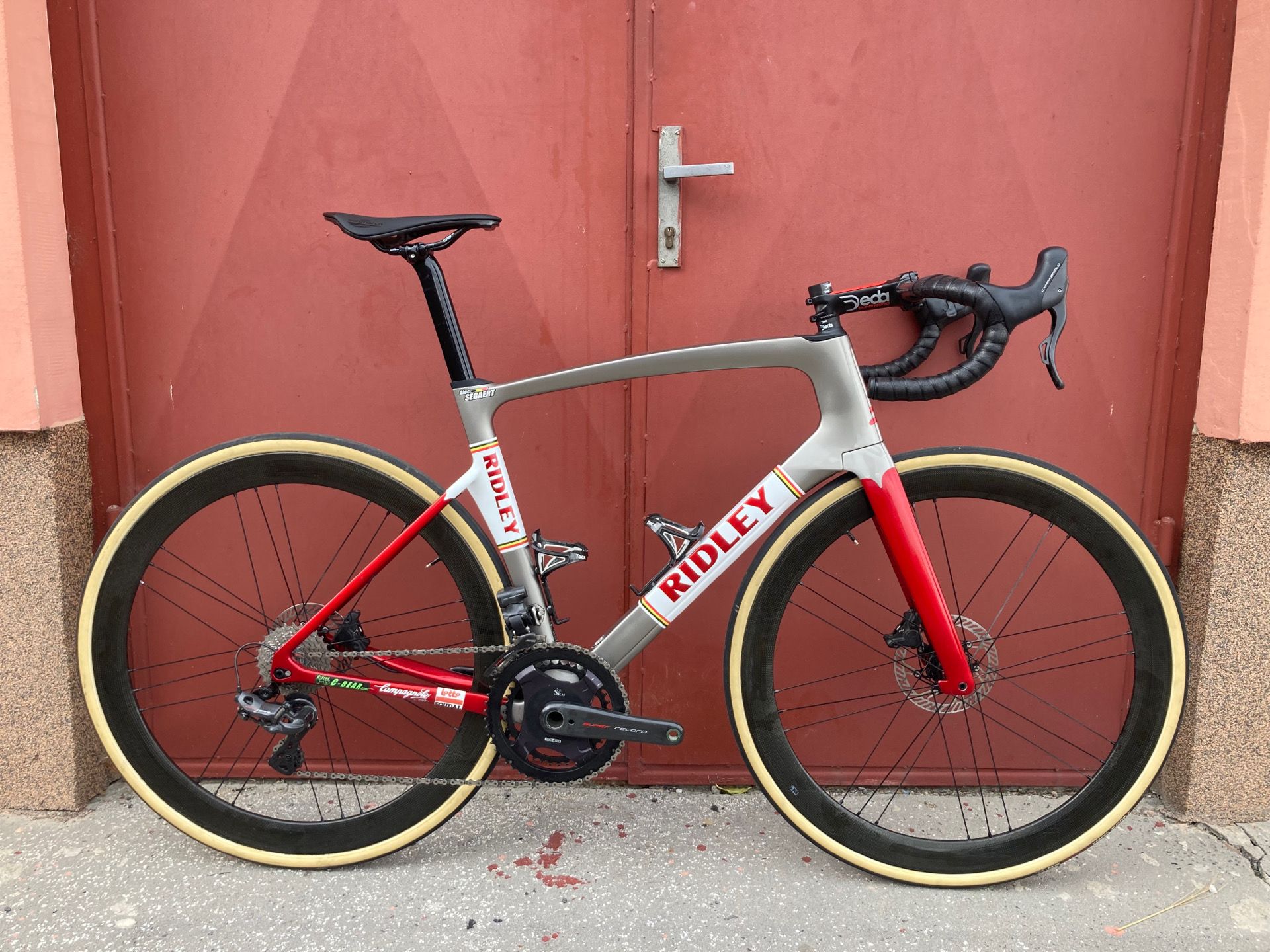 Ridley noah fast ultegra hot sale di2 road bike 2020