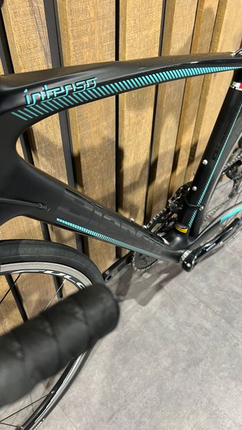 Used Bianchi Intenso Ultegra 2016 Road & Gravel — image 3 of 16