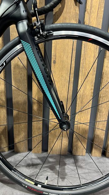 Used Bianchi Intenso Ultegra 2016 Road & Gravel — image 9 of 16