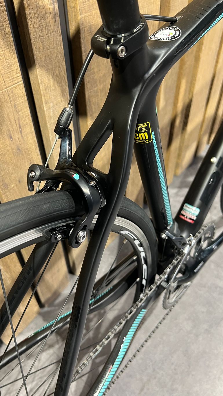 Used Bianchi Intenso Ultegra 2016 Road & Gravel — image 13 of 16