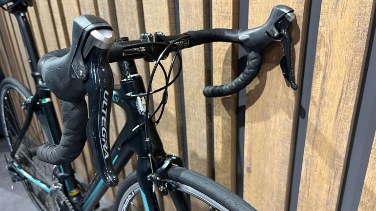 Used Bianchi Intenso Ultegra 2016 Road & Gravel — image 8 of 16