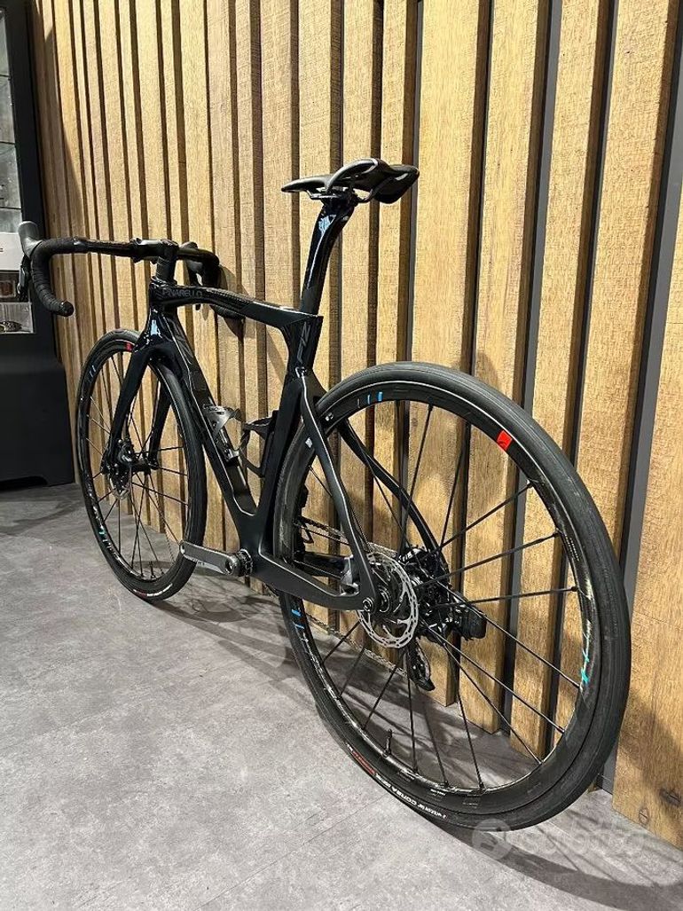 Pinarello dogma f12 disc axs online 2021