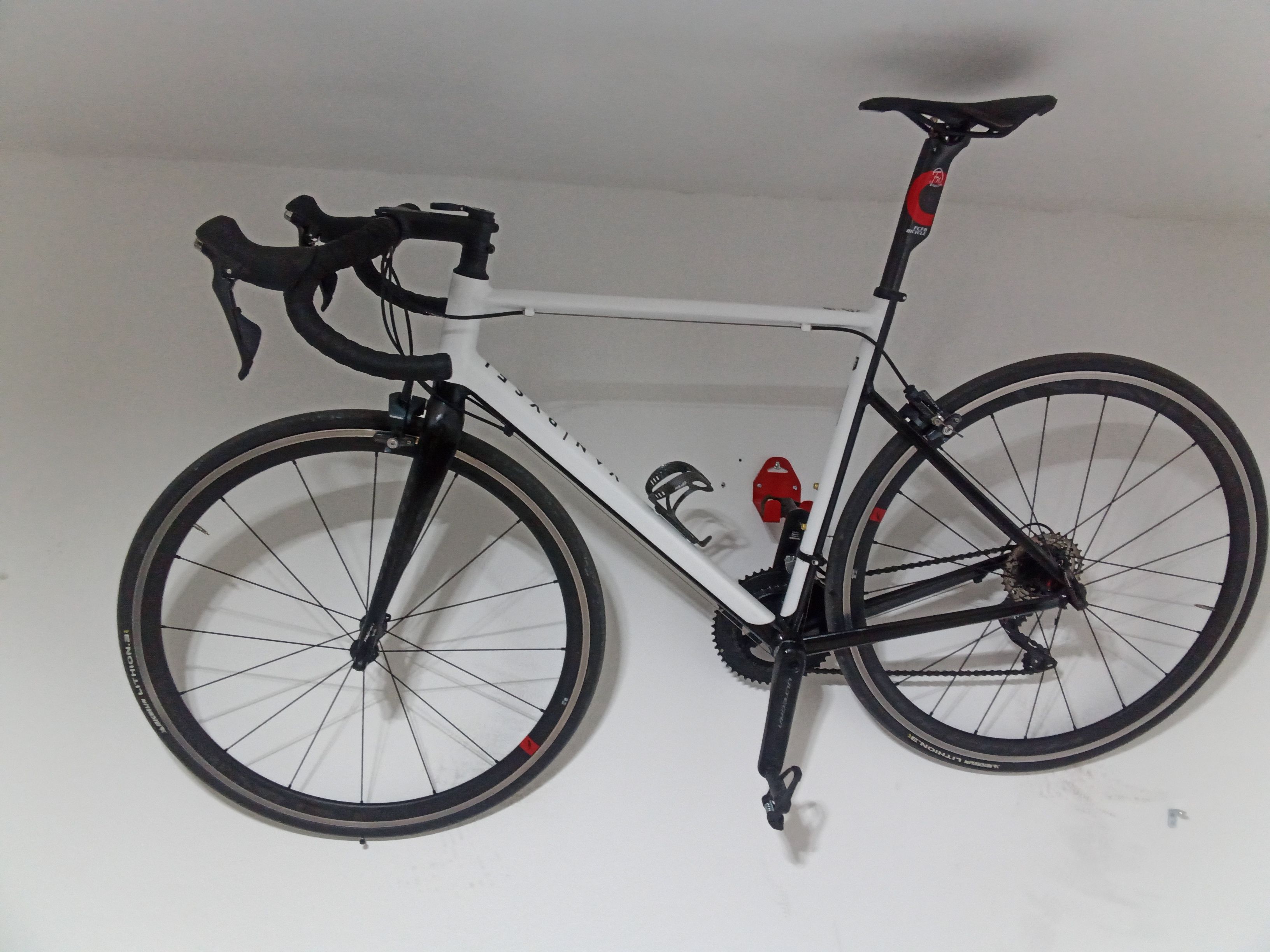 Van rysel EDR AF Road Bike, - Ultegra used in 56 cm