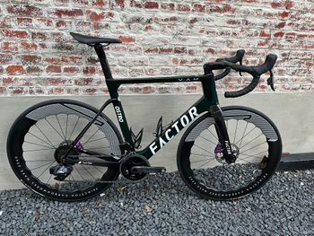Used Factor OSTRO VAM 2023 Road & Gravel, Green — image 1 of 3