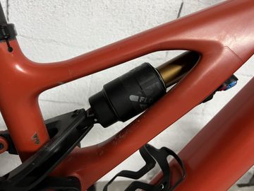 Specialized Turbo Levo Pro 2021 Mountainbike usato, Arancione — immagine 7 di 15