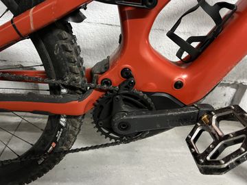 Specialized Turbo Levo Pro 2021 Mountainbike usato, Arancione — immagine 9 di 15