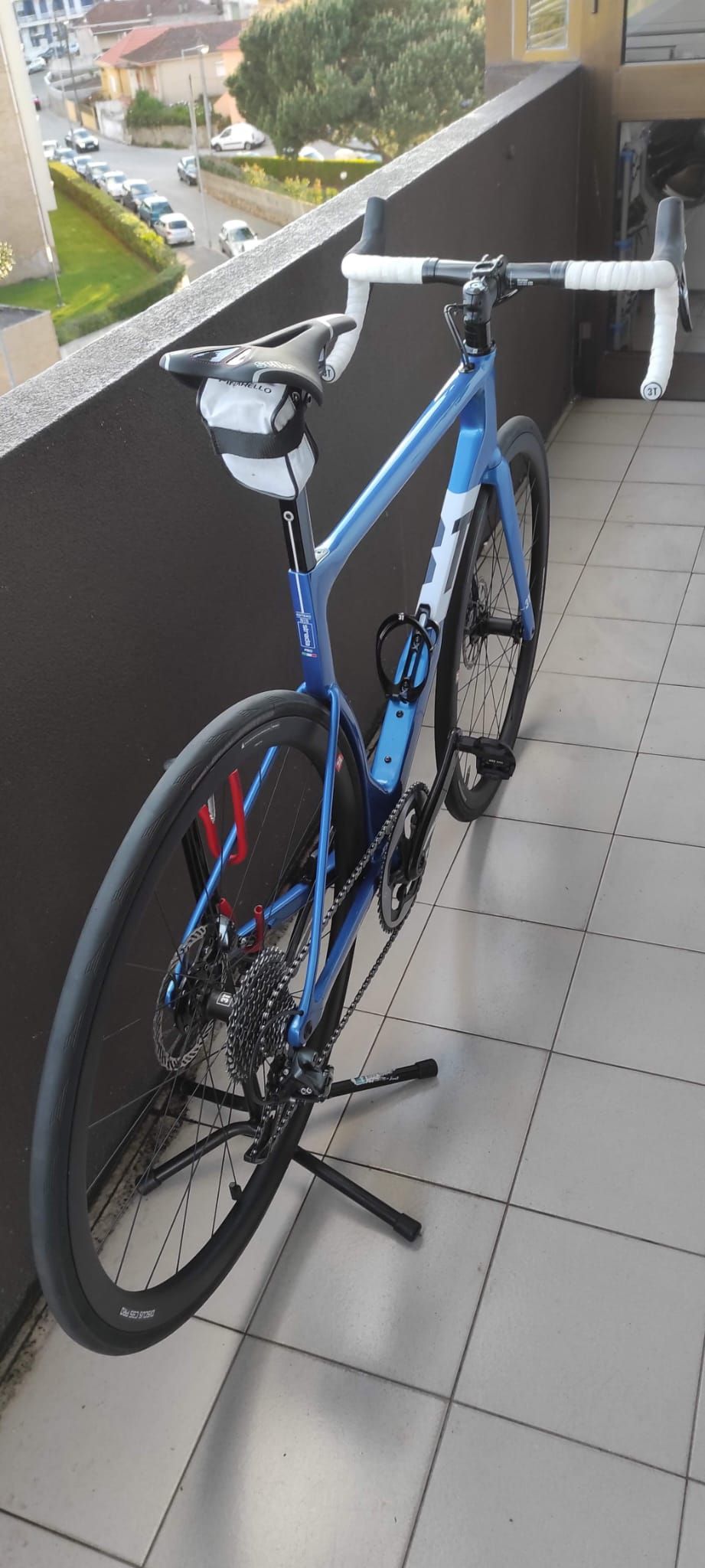 3T Strada PRO FORCE used in L buycycle