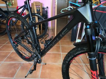 Achetez un v lo d occasion Focus RAVEN 8.6 en M buycycle