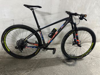 BH - Ultimate RC 7.5, 2020