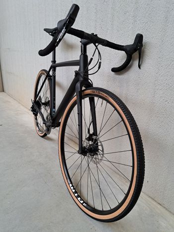 Used Vaast A1 Apex 2023 Road & Gravel, Black — image 2 of 4