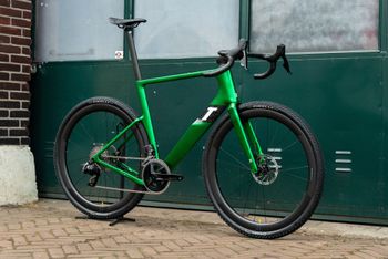 Used 3T RaceMax Italia Integrale 2023 Road & Gravel, Verde — image 2 of 3