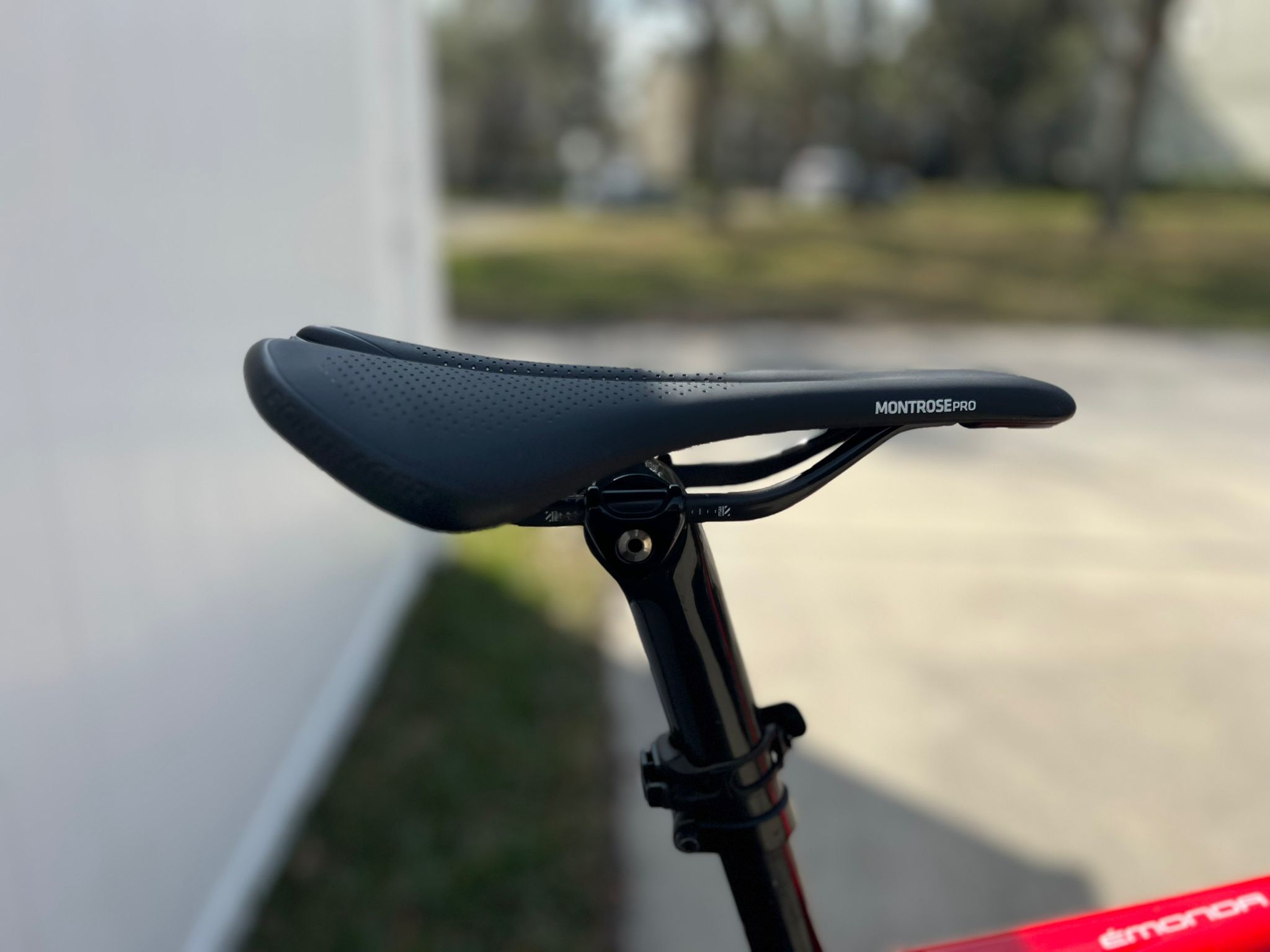 Trek emonda slr 7 disc 2019 review hot sale