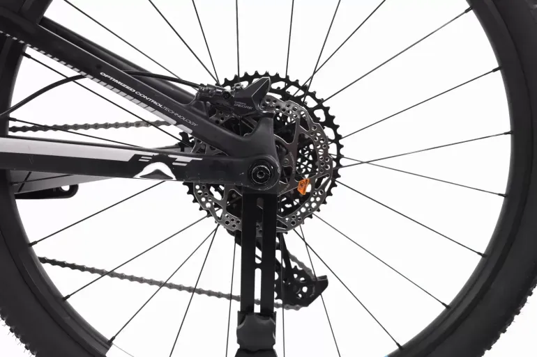 Used BH Lynx Race Carbon RC 6.9 2025 Mountainbike, Black — image 11 of 29