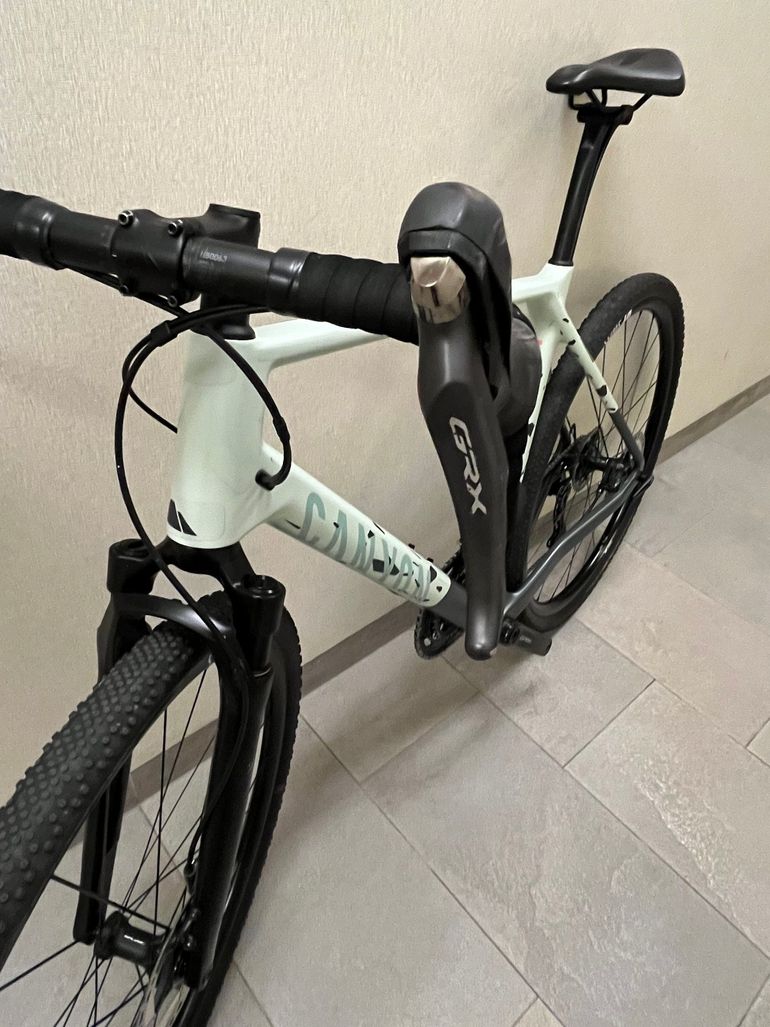 Used Canyon Grizl CF SL 8 2021 Road & Gravel — image 2 of 10