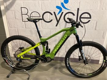 Pinarello NYTRO DUST3 SLX 2022 Mountainbike usato, Verde — immagine 1 di 6