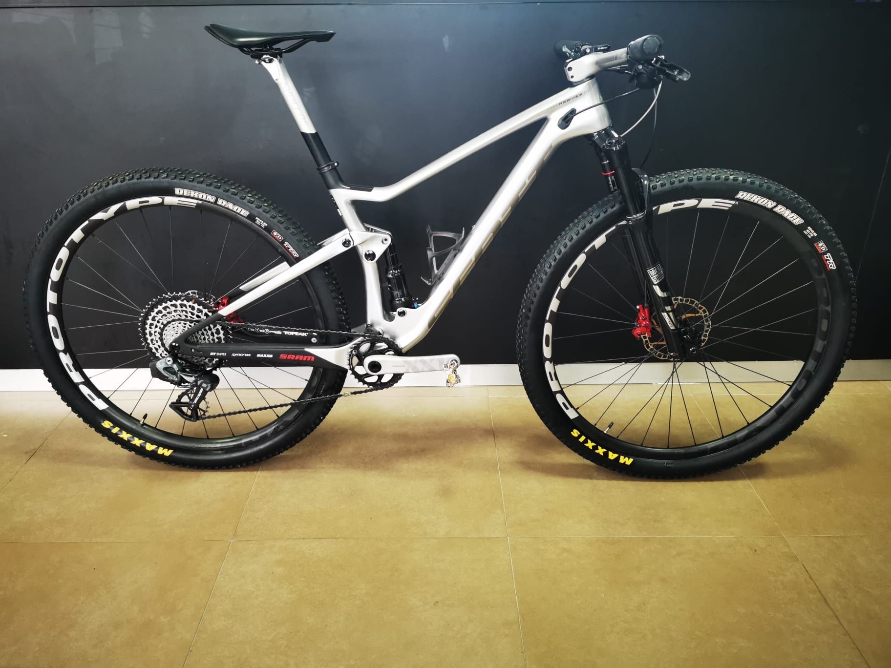 Scott spark rc 900 clearance world cup axs 2020