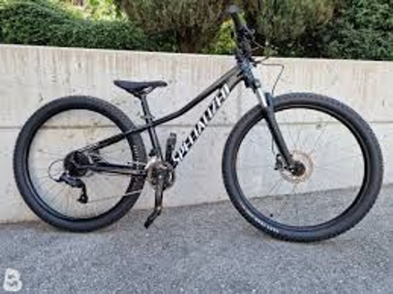 Achetez un v lo d occasion Specialized Rockhopper Expert 27.5 en