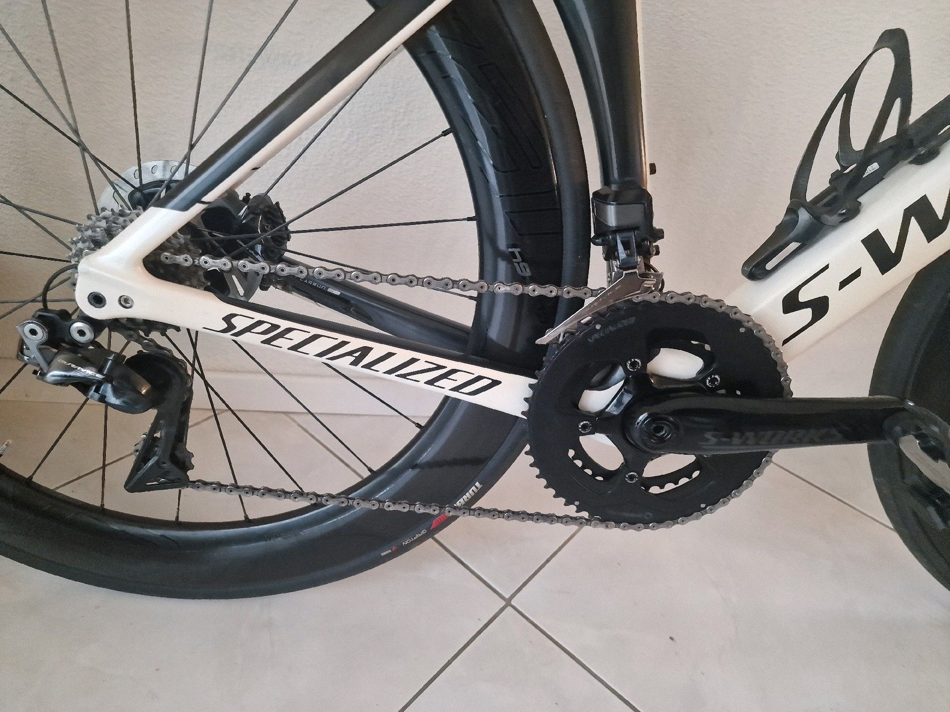 Specialized S-Works Venge ViAS Disc eTap used in 54 cm