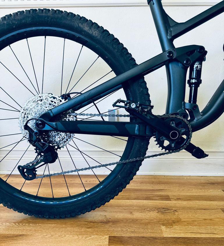 Used Trek Fuel EX 7 Gen 5 2023 Mountainbike, Schwarz, 29 — image 3 of 3