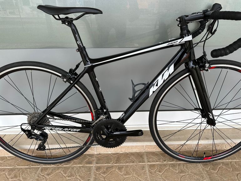 Used KTM Revelator 3300 22 2019 Road & Gravel, White — image 3 of 8