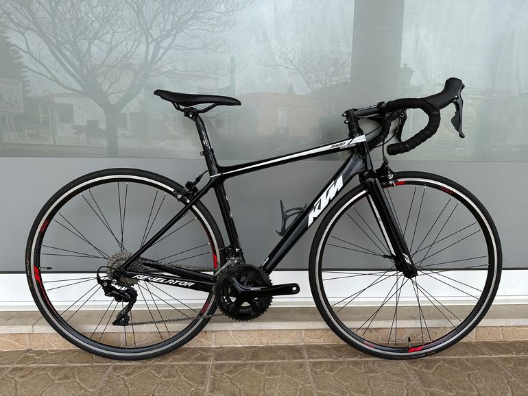 Used KTM Revelator 3300 22 2019 Road & Gravel, White — image 8 of 8
