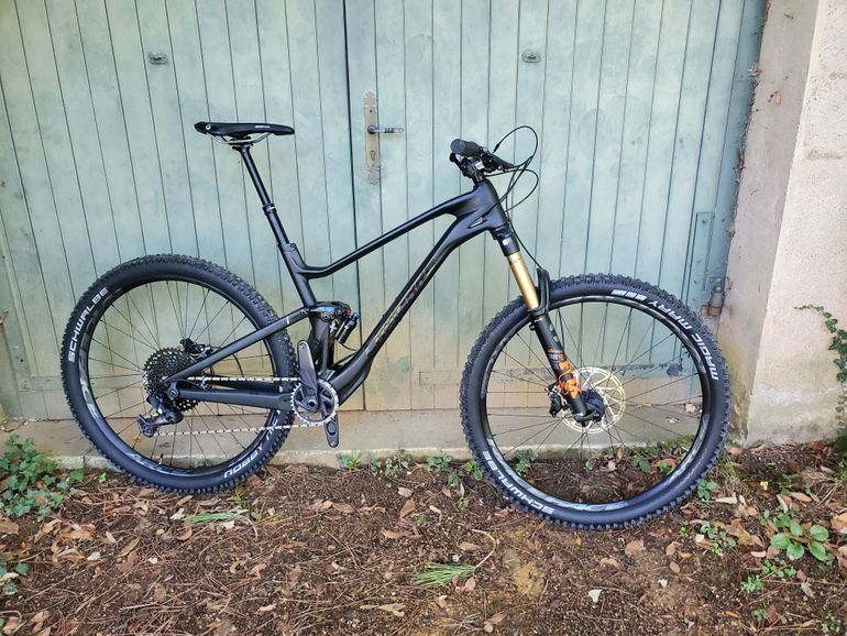 Used Lapierre Zesty AM CF 9.9 2021 Mountainbike, Schwarz — image 2 of 8