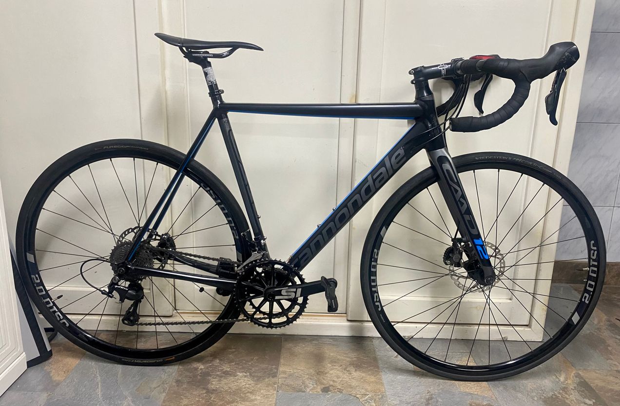 Cannondale CAAD12 Disc 105 used in 54 cm | buycycle USA