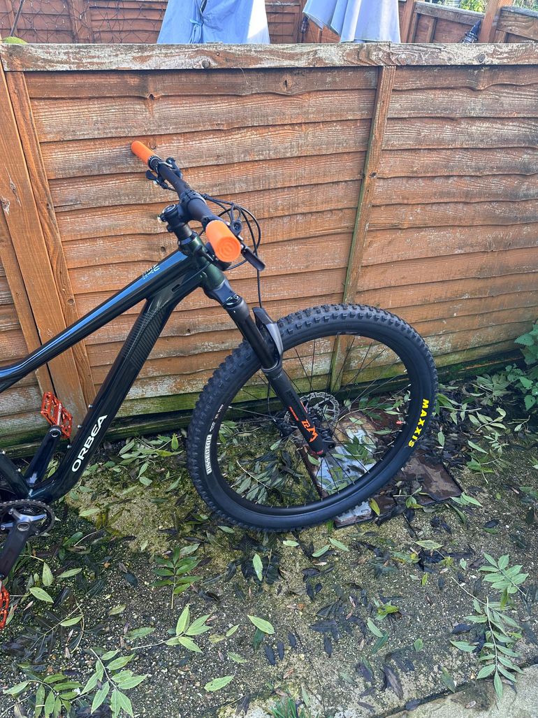 Used Orbea LAUFEY H10 2023 Mountainbike, Green, 29 — image 4 of 9