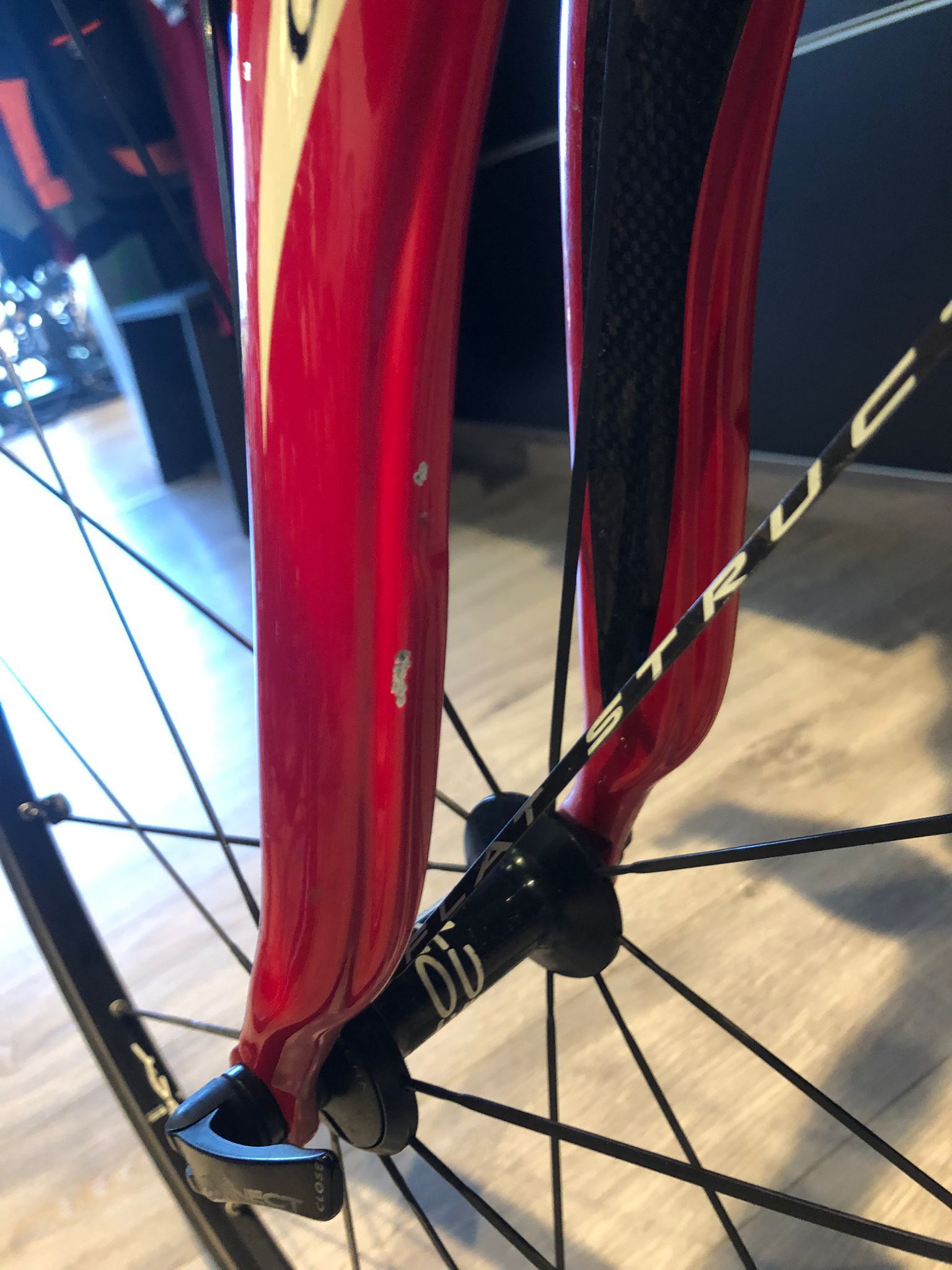 Pinarello F4:13 used in 56 cm | buycycle