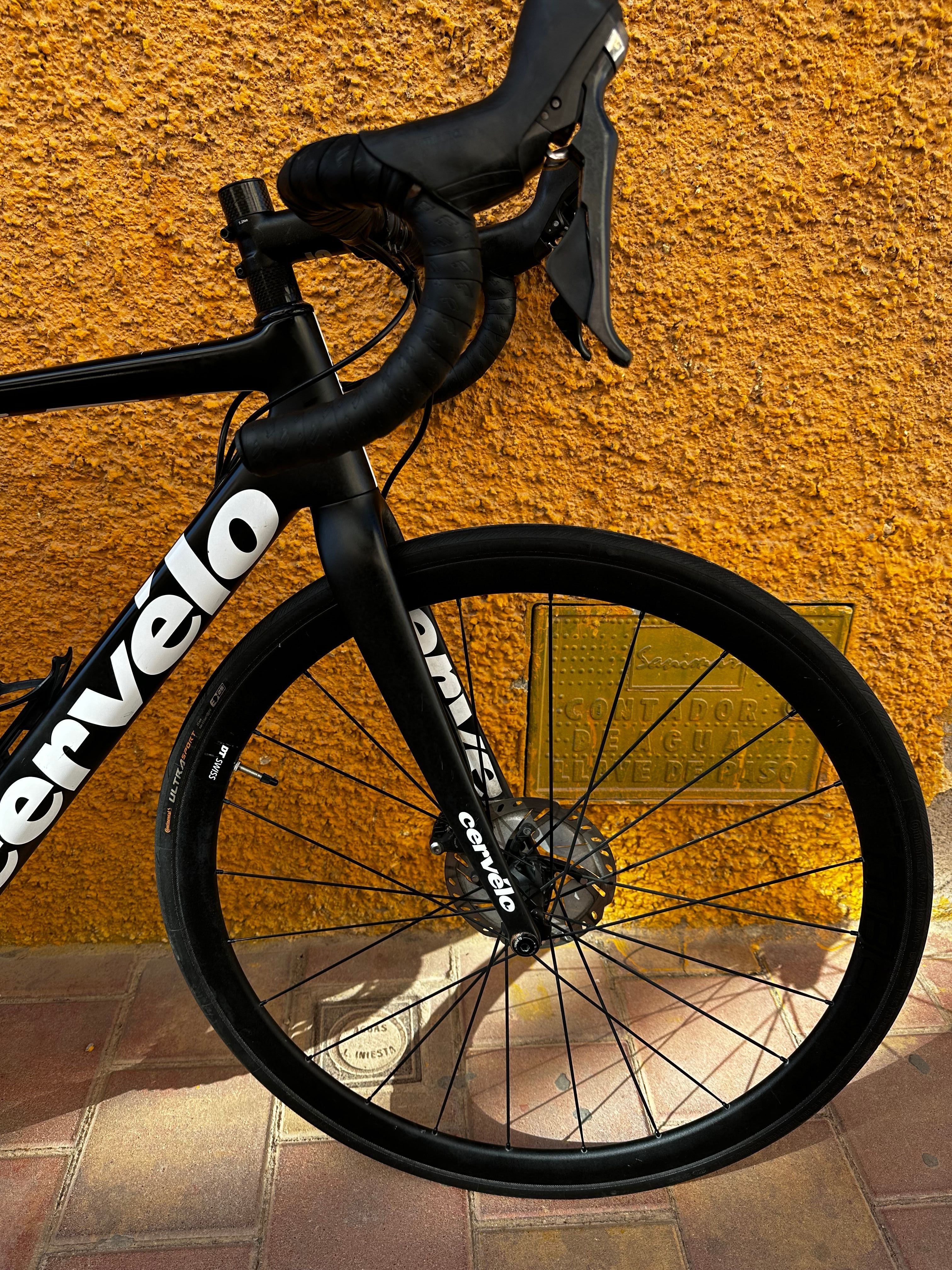 Cervelo s5 ultegra 8020 best sale disc road bike 2019