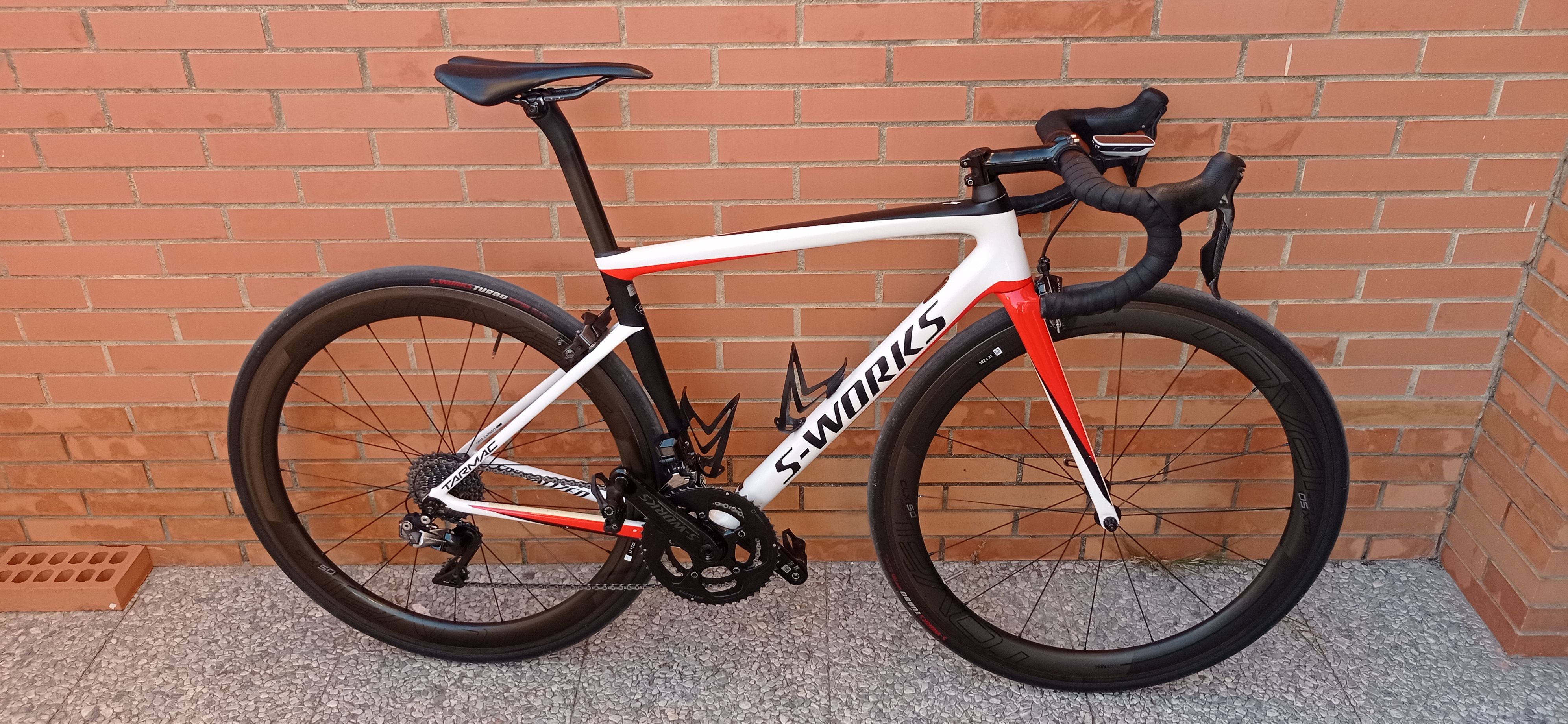 Specialized tarmac 2024 sl6 white