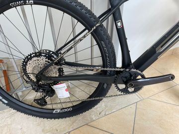 Used SUPERIOR BIKES TEAM 29 ELITE (570047) 2022 Mountainbike, Black — image 2 of 3