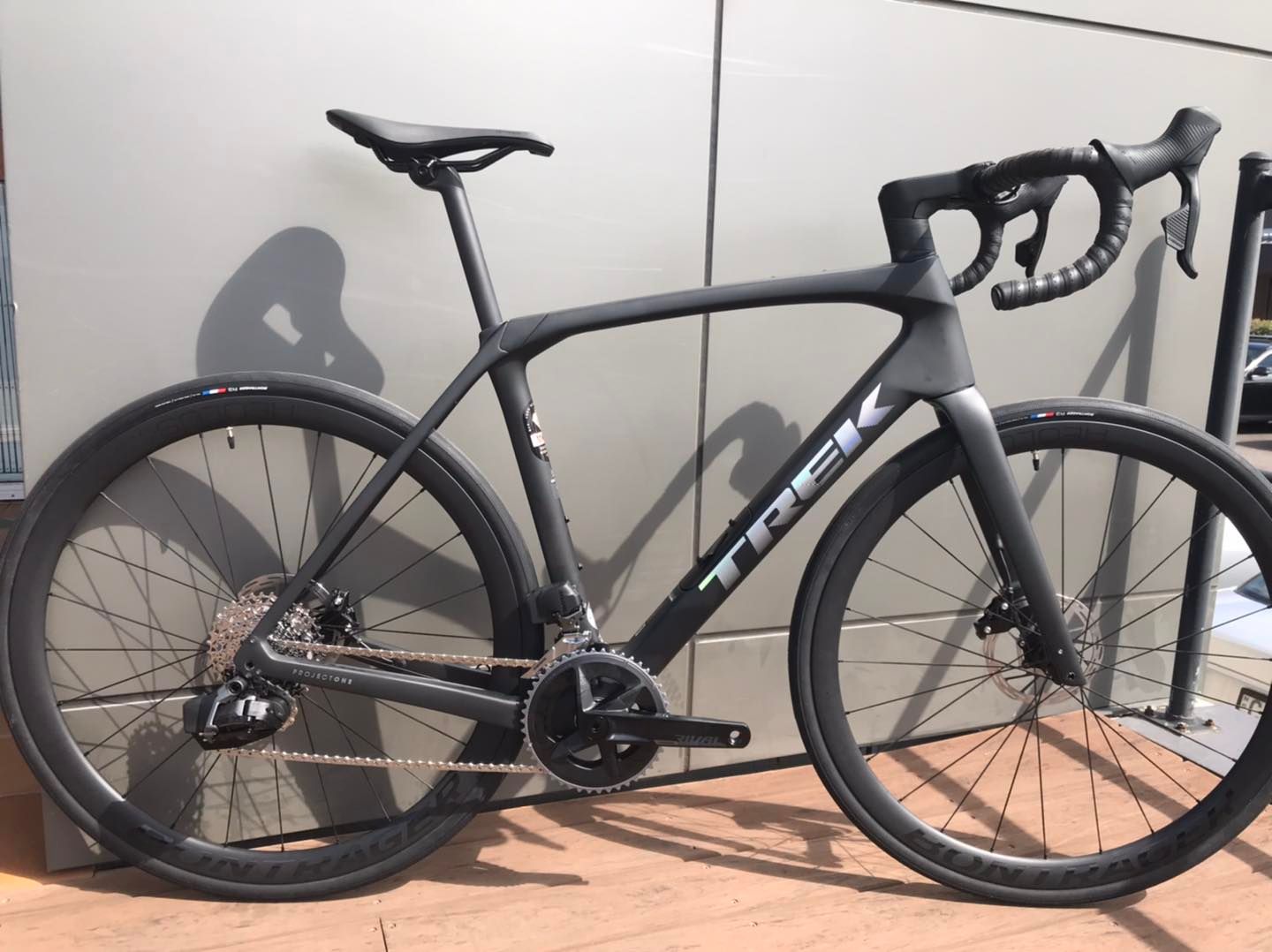 Trek domane best sale slr 6