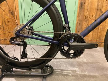 Used Specialized Tarmac SL8 Pro 2024 Road & Gravel, Purple — image 3 of 3