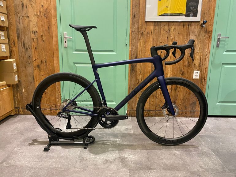 Used Specialized Tarmac SL8 Pro 2024 Road & Gravel, Purple — image 1 of 3