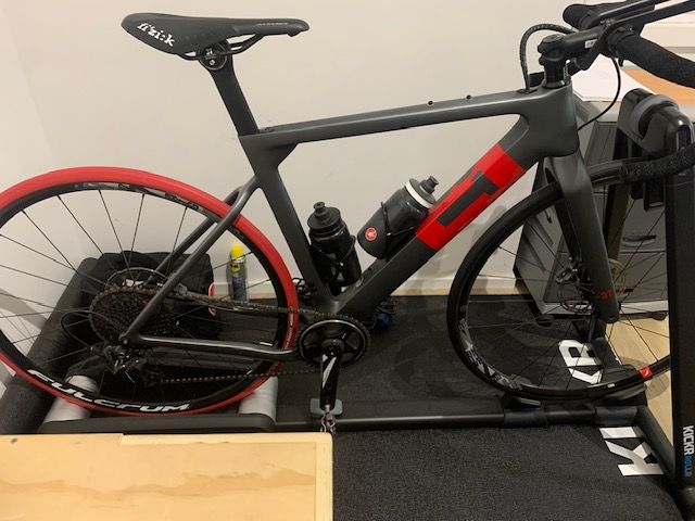 3t exploro team speed force 1