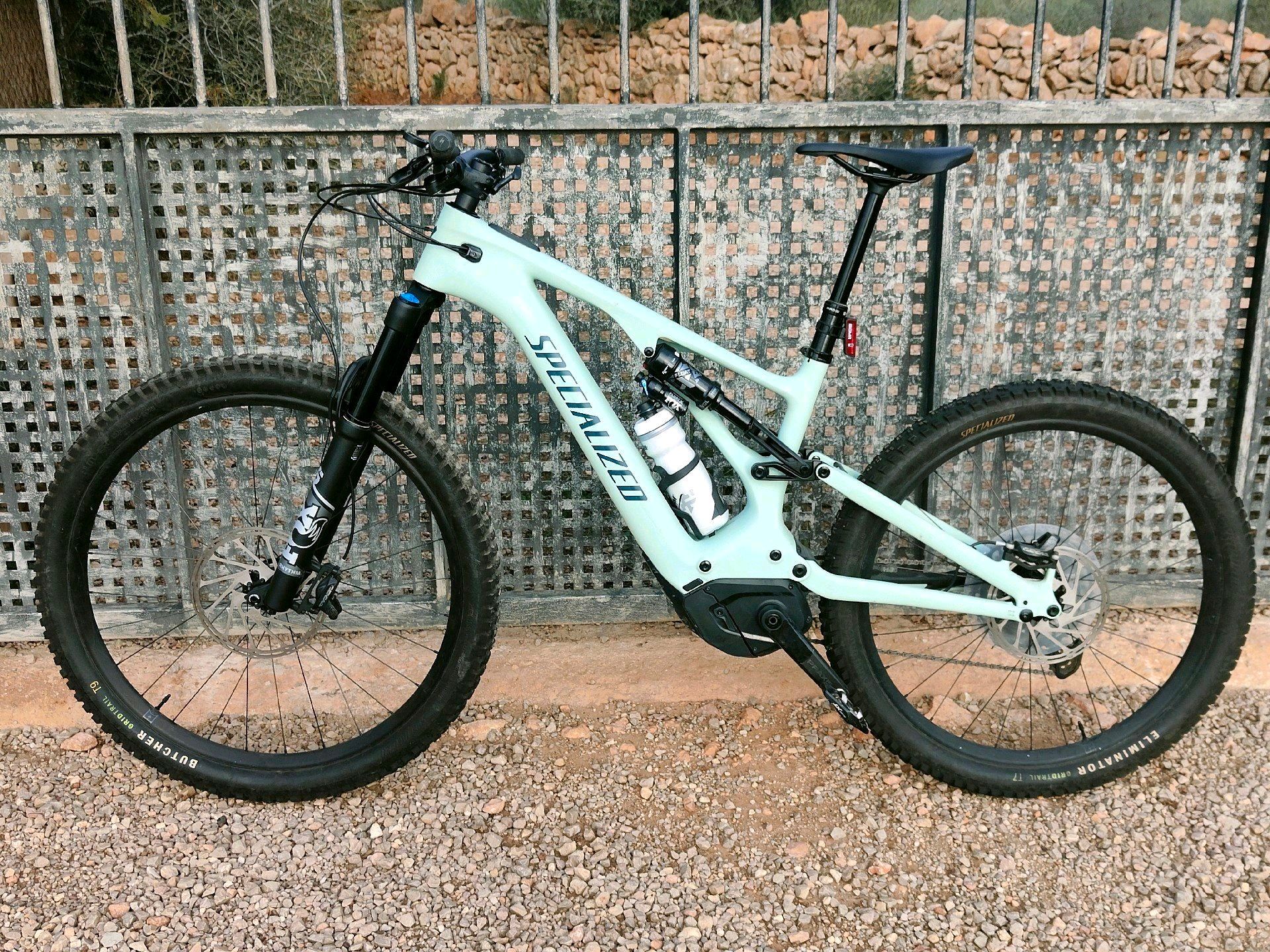 Specialized turbo 2024 levo comp spruce