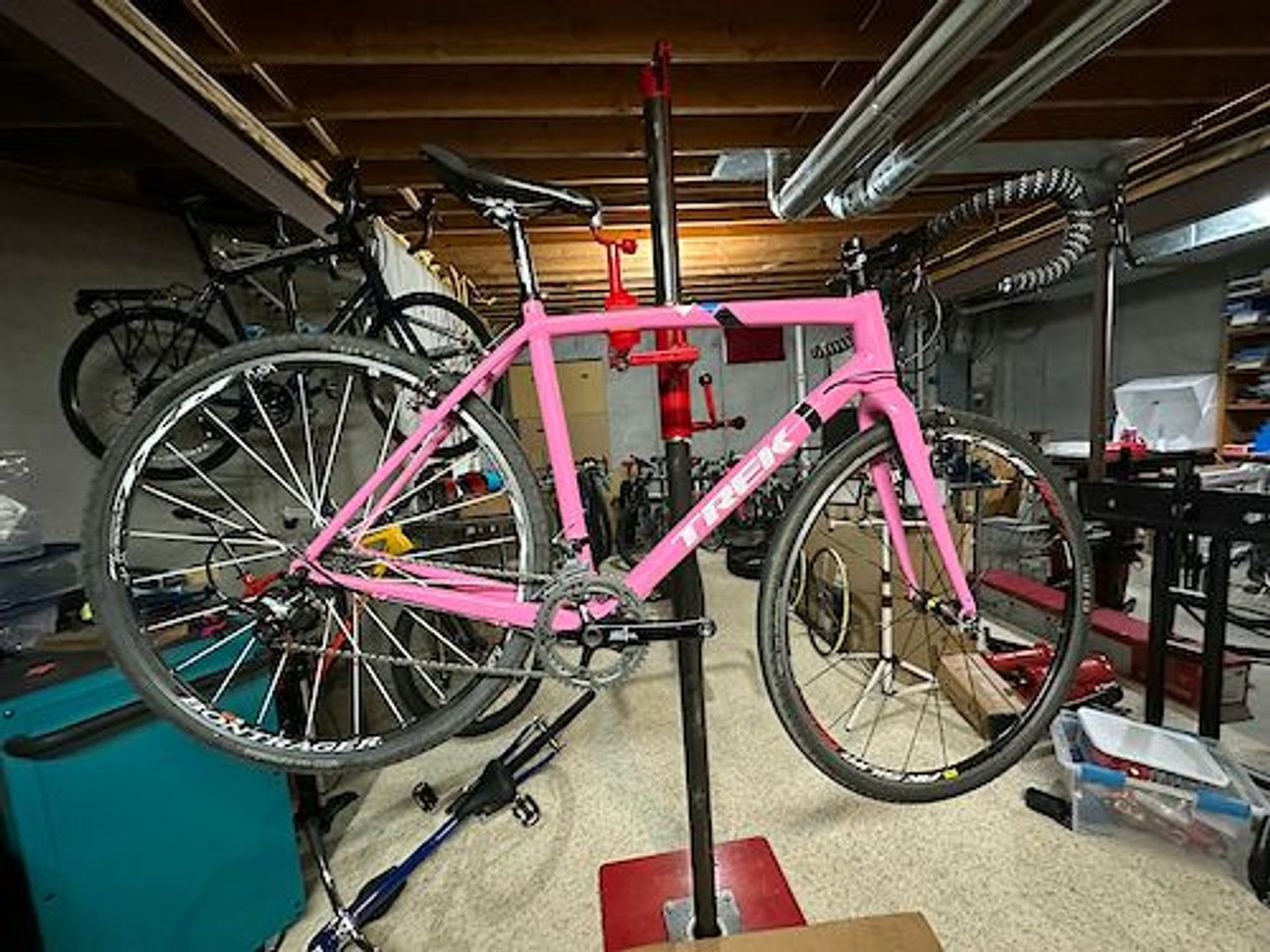 2016 trek crockett store pink