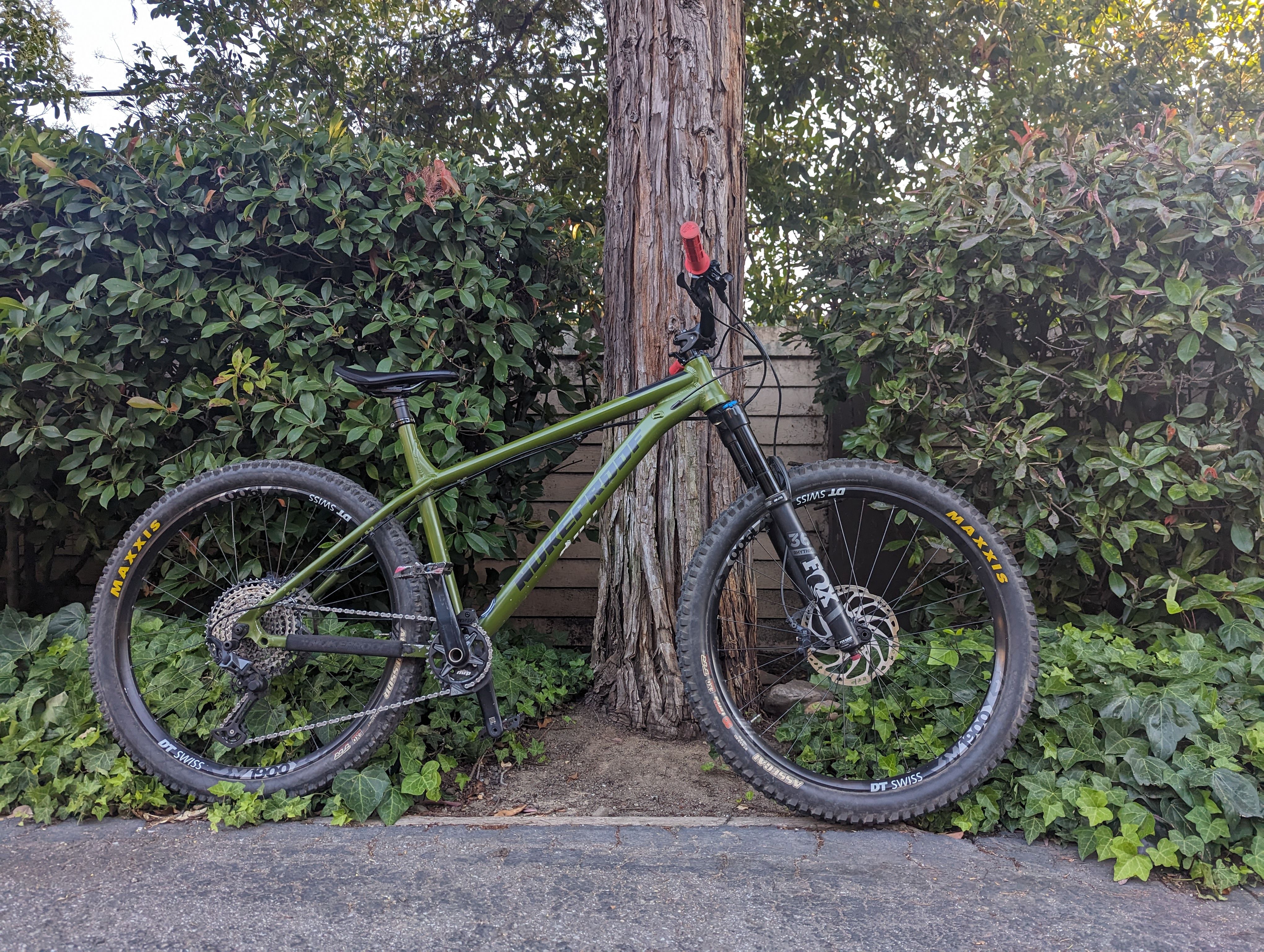 Nukeproof scout 275 expert bike 2021 sale