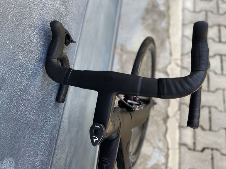 Used Pinarello Dogma F 2023 Road & Gravel, Black — image 13 of 14