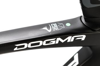 Used Pinarello Dogma F12 2021 Road & Gravel — image 9 of 14