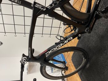 Used Pinarello Dogma F12 Xlight 2020 Road & Gravel, Black — image 5 of 7