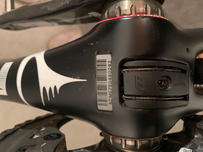 Used Pinarello DOGMA F8 (57.5) 2016 Road & Gravel, Black — image 5 of 11