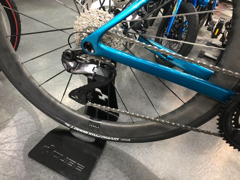 Used CUBE LITENING AIR C:68X SLX 2023 Road & Gravel — image 5 of 5
