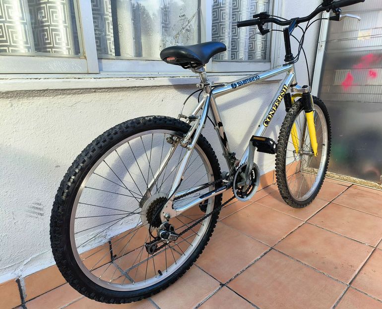 Motiv rockridge best sale mountain bike