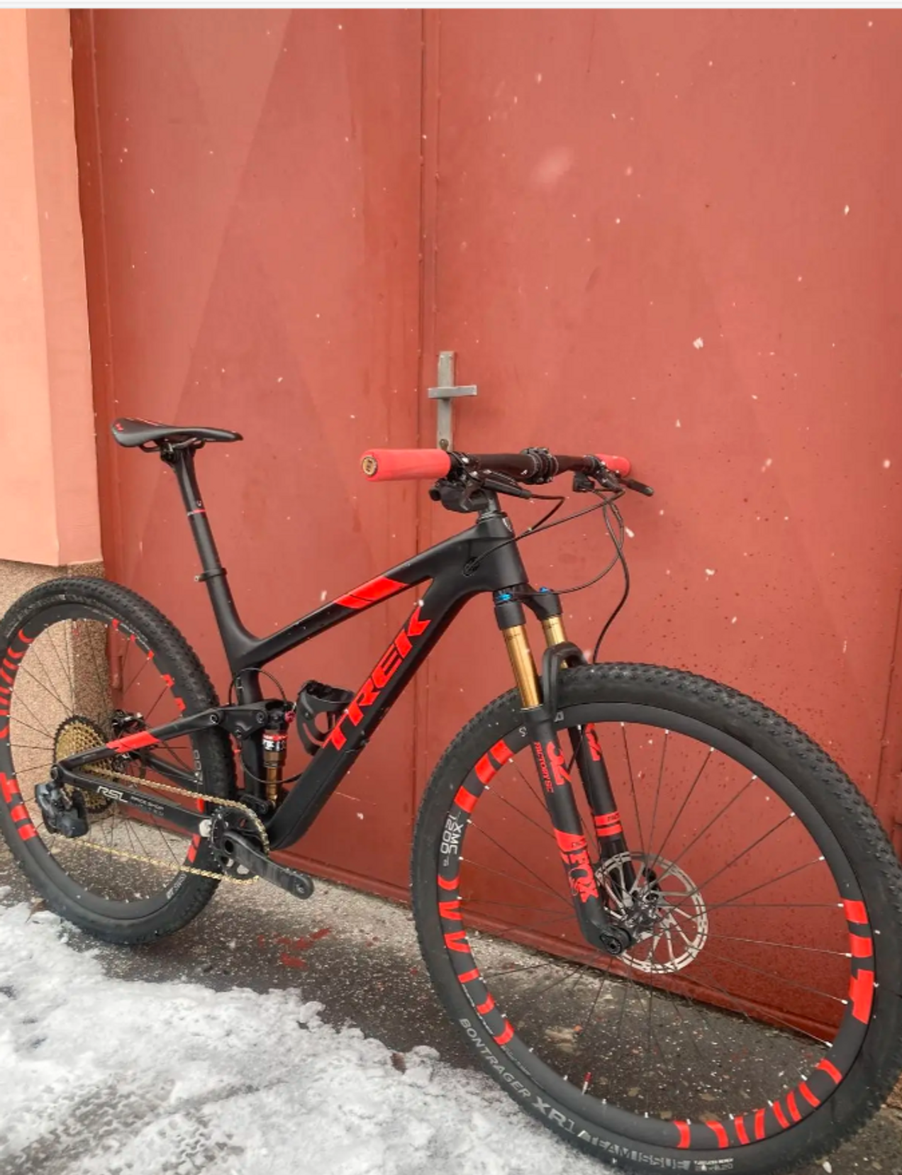 Trek top fuel clearance 9.9 sl 2019