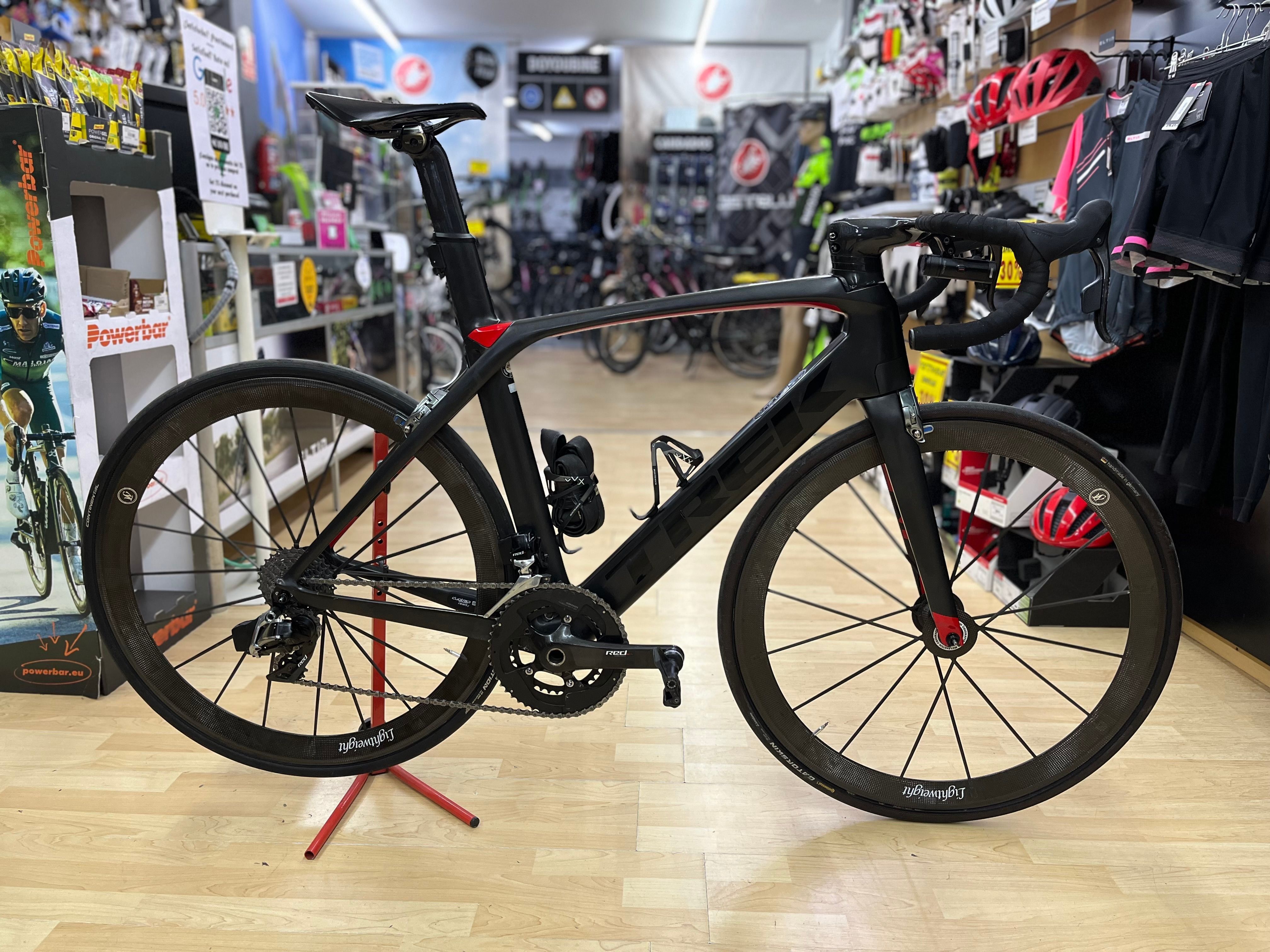 Trek madone deals 9 frameset