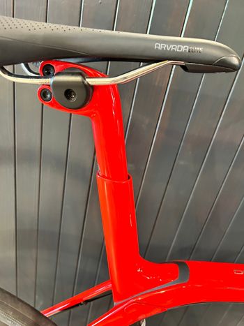 Used Trek Domane LT+ Gen 1 2021 Road & Gravel, Black — image 7 of 10
